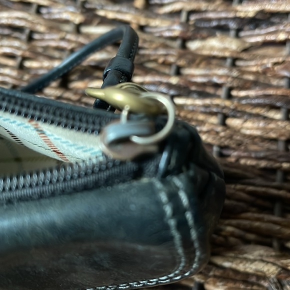 Coach leather wristlet - Picture 4 of 4